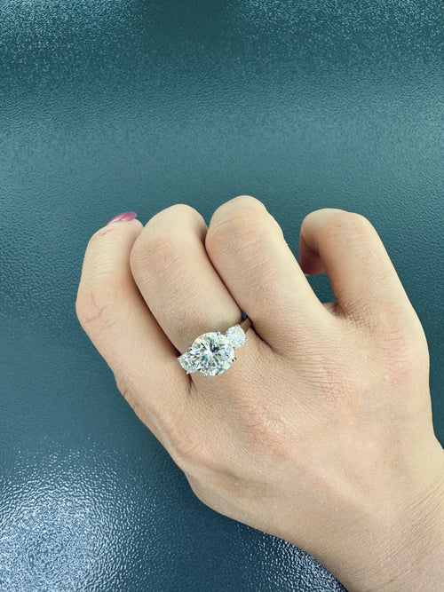 ⁠The Eternal Round-Cut Moissanite Engagement Ring