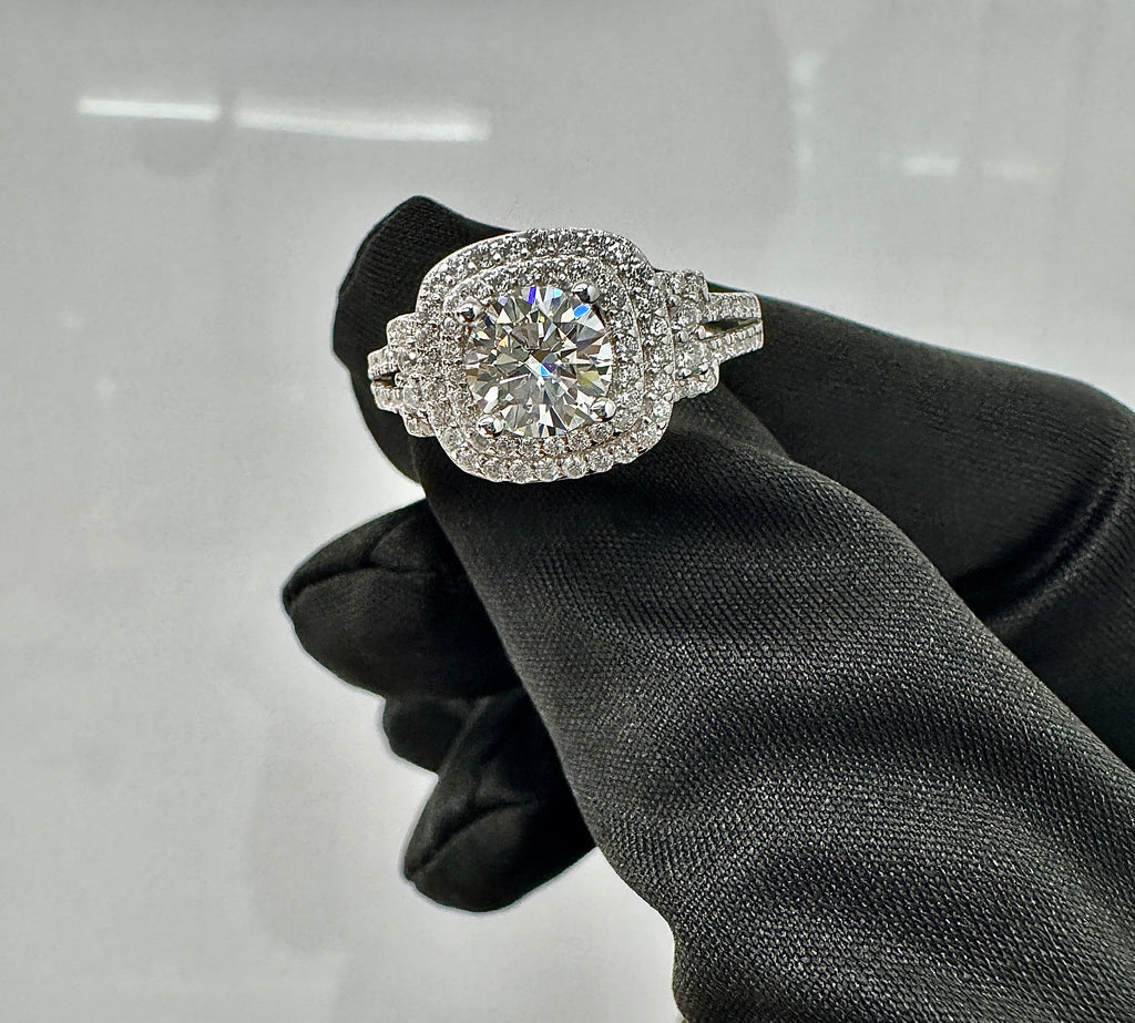 The Empress Moissanite Ring